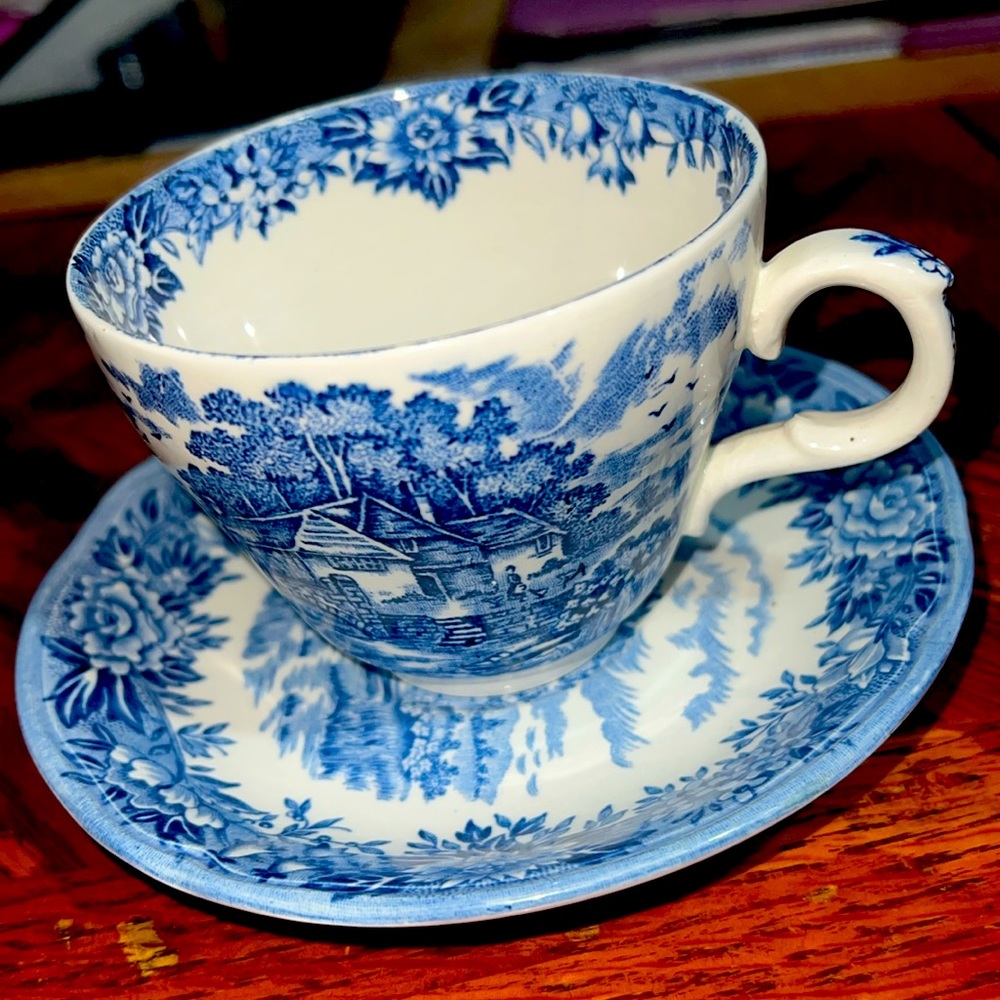 English Village by Salem China Company olde Staffordshire finest English ironsto